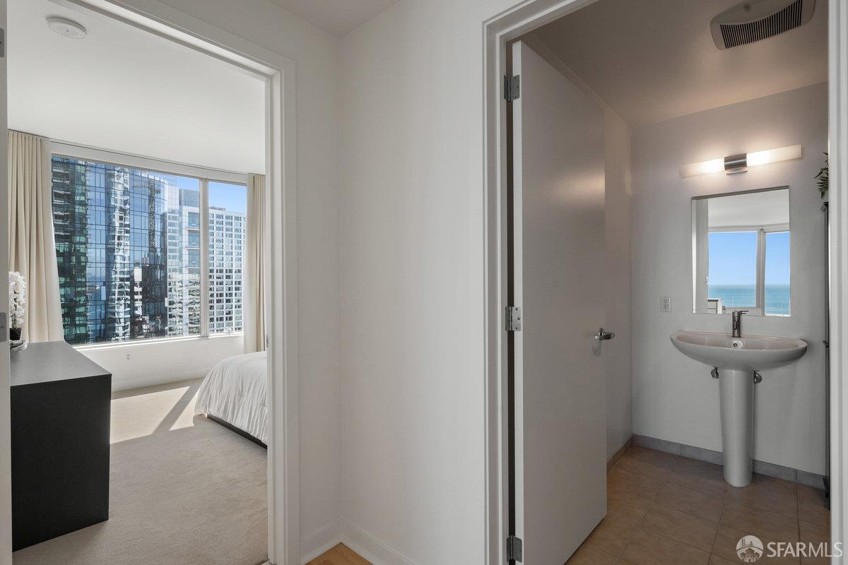 Detail Gallery Image 24 of 49 For 301 Main St 24f,  San Francisco,  CA 94105 - 2 Beds | 2 Baths