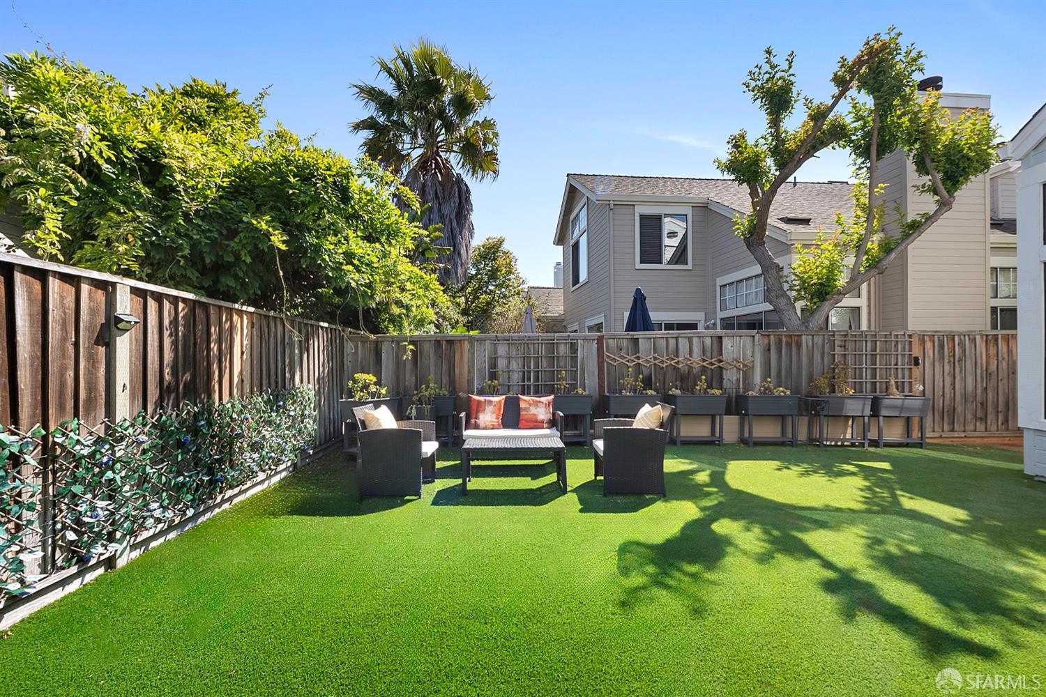 Detail Gallery Image 21 of 23 For 36 Bannister Way, Alameda,  CA 94502 - 2 Beds | 2/1 Baths