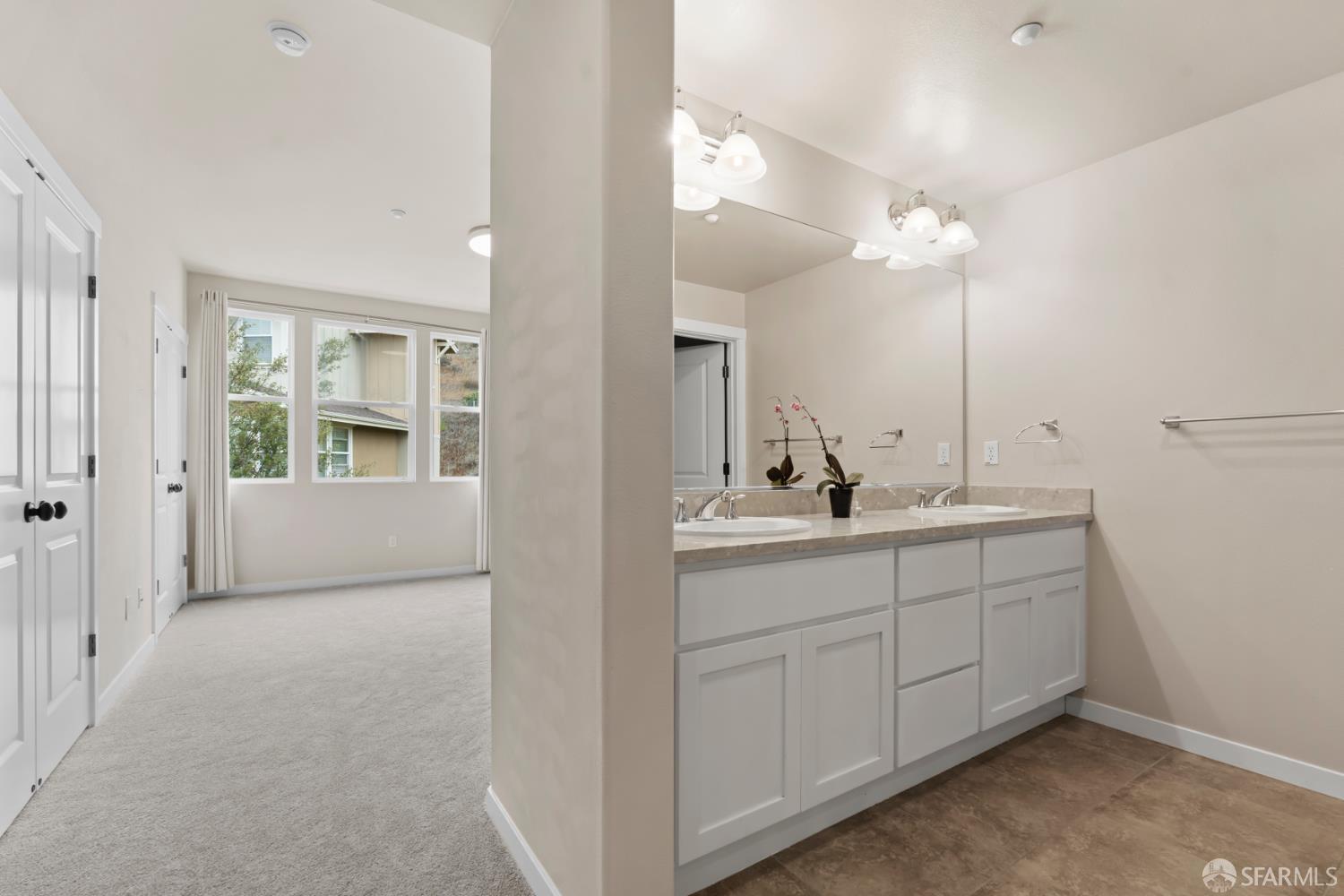 Detail Gallery Image 25 of 45 For 219 E Crystal Cove Ter, San Francisco,  CA 94134 - 4 Beds | 4 Baths