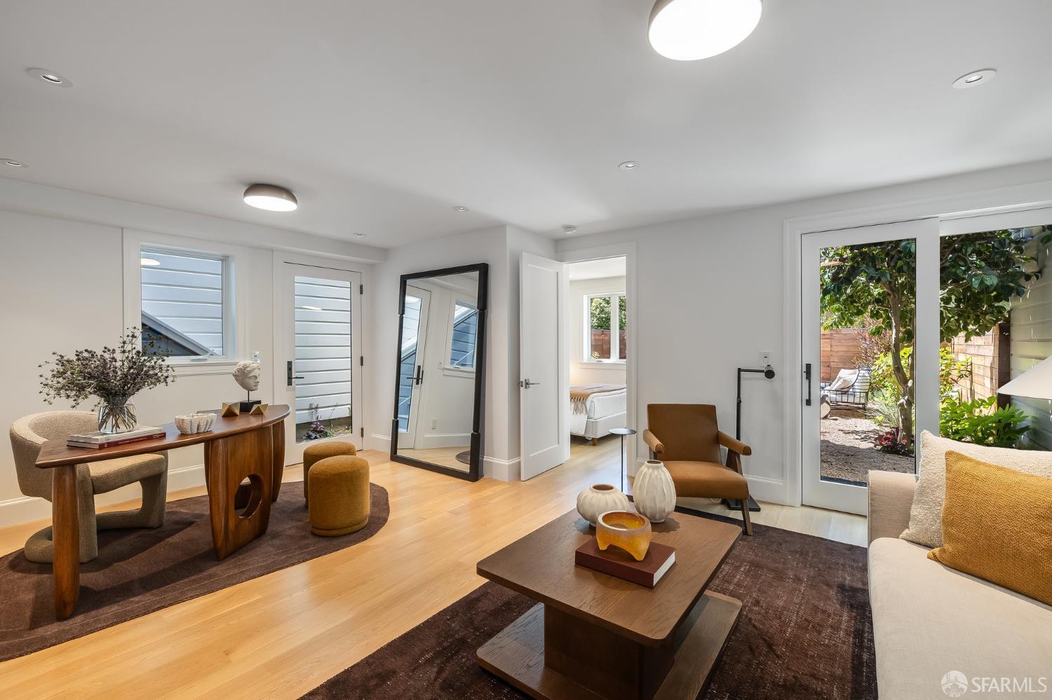Detail Gallery Image 35 of 55 For 3325 Pierce St, San Francisco,  CA 94123 - 3 Beds | 3 Baths