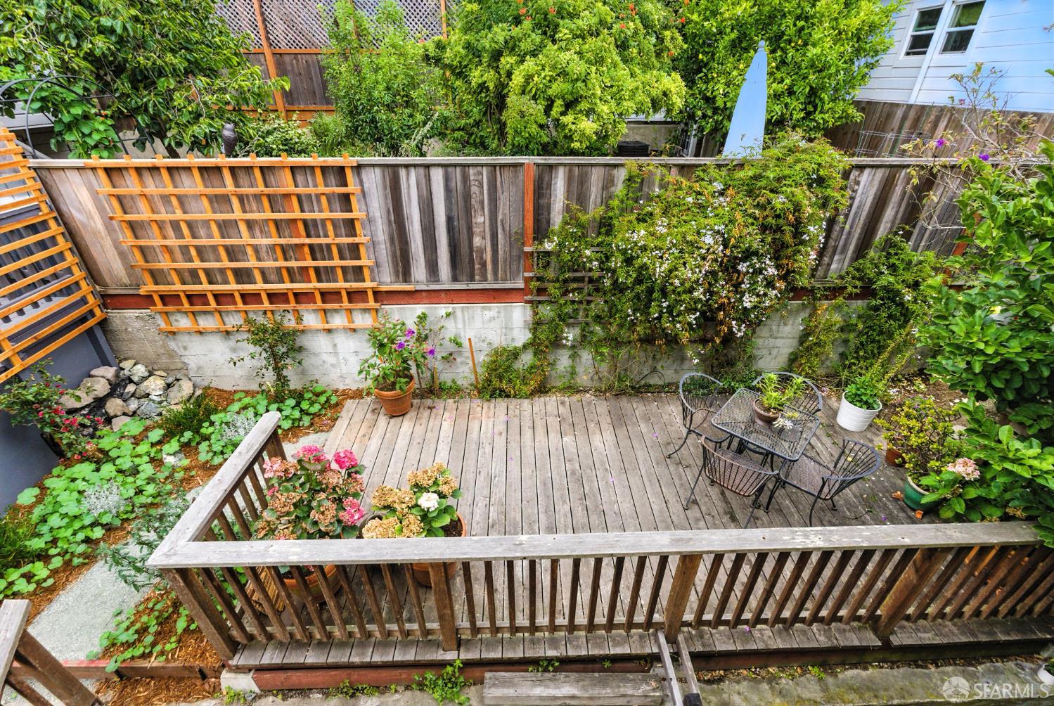 Detail Gallery Image 31 of 45 For 678 Page St, San Francisco,  CA 94117 - 2 Beds | 1 Baths