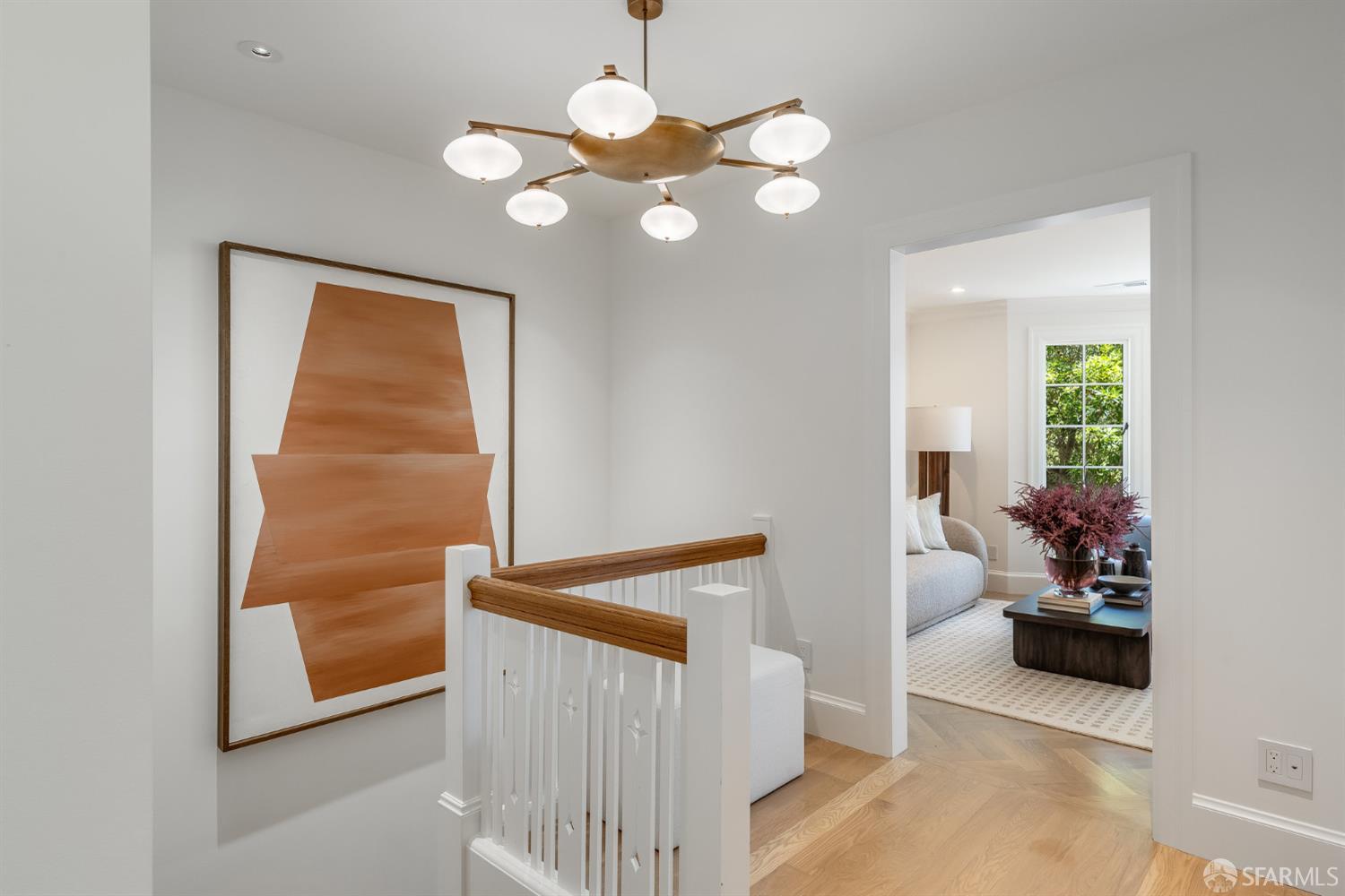 Detail Gallery Image 5 of 55 For 3325 Pierce St, San Francisco,  CA 94123 - 3 Beds | 3 Baths