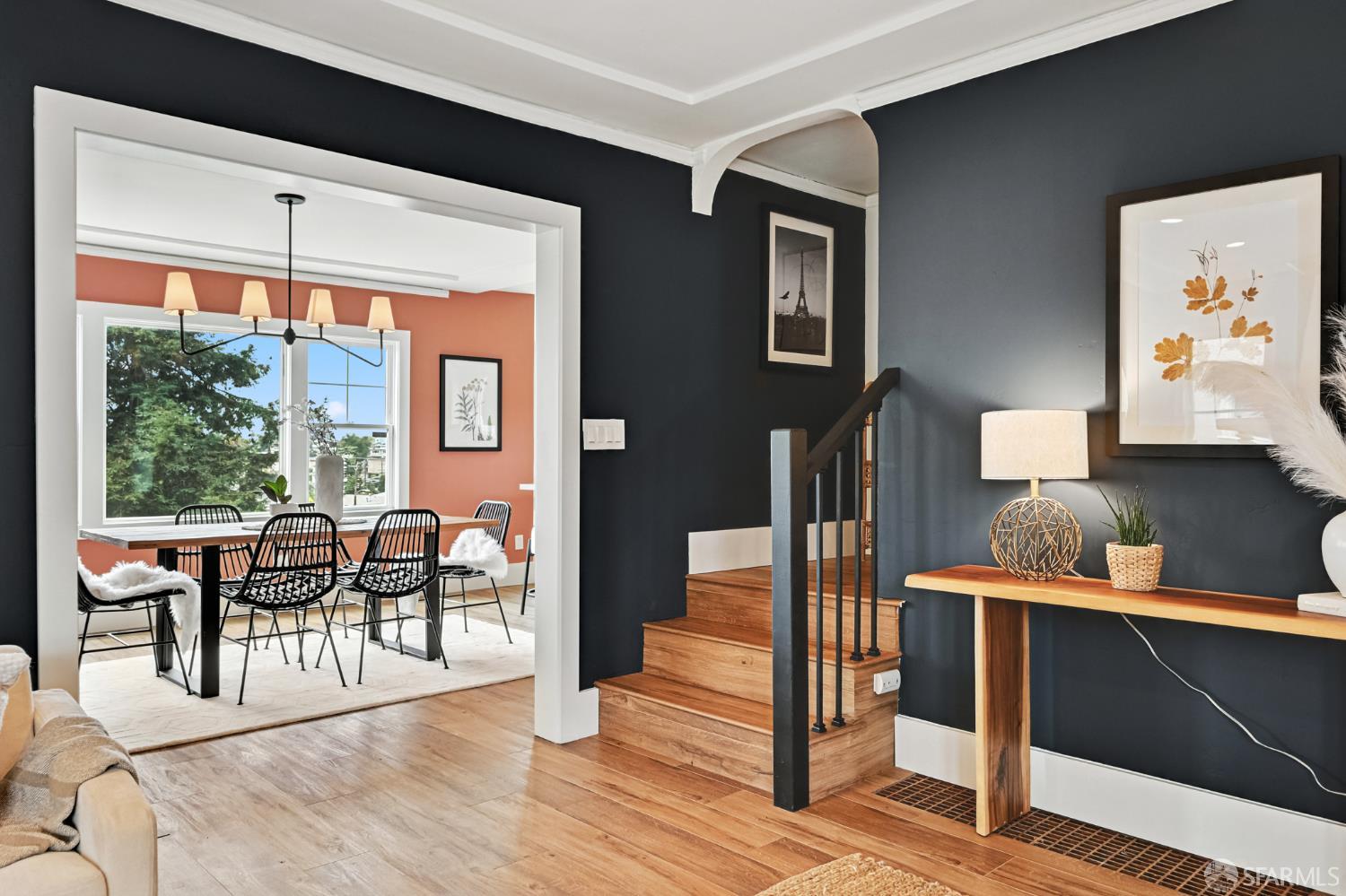 Detail Gallery Image 10 of 42 For 5065 Fairfax Ave, Oakland,  CA 94601 - 3 Beds | 2 Baths