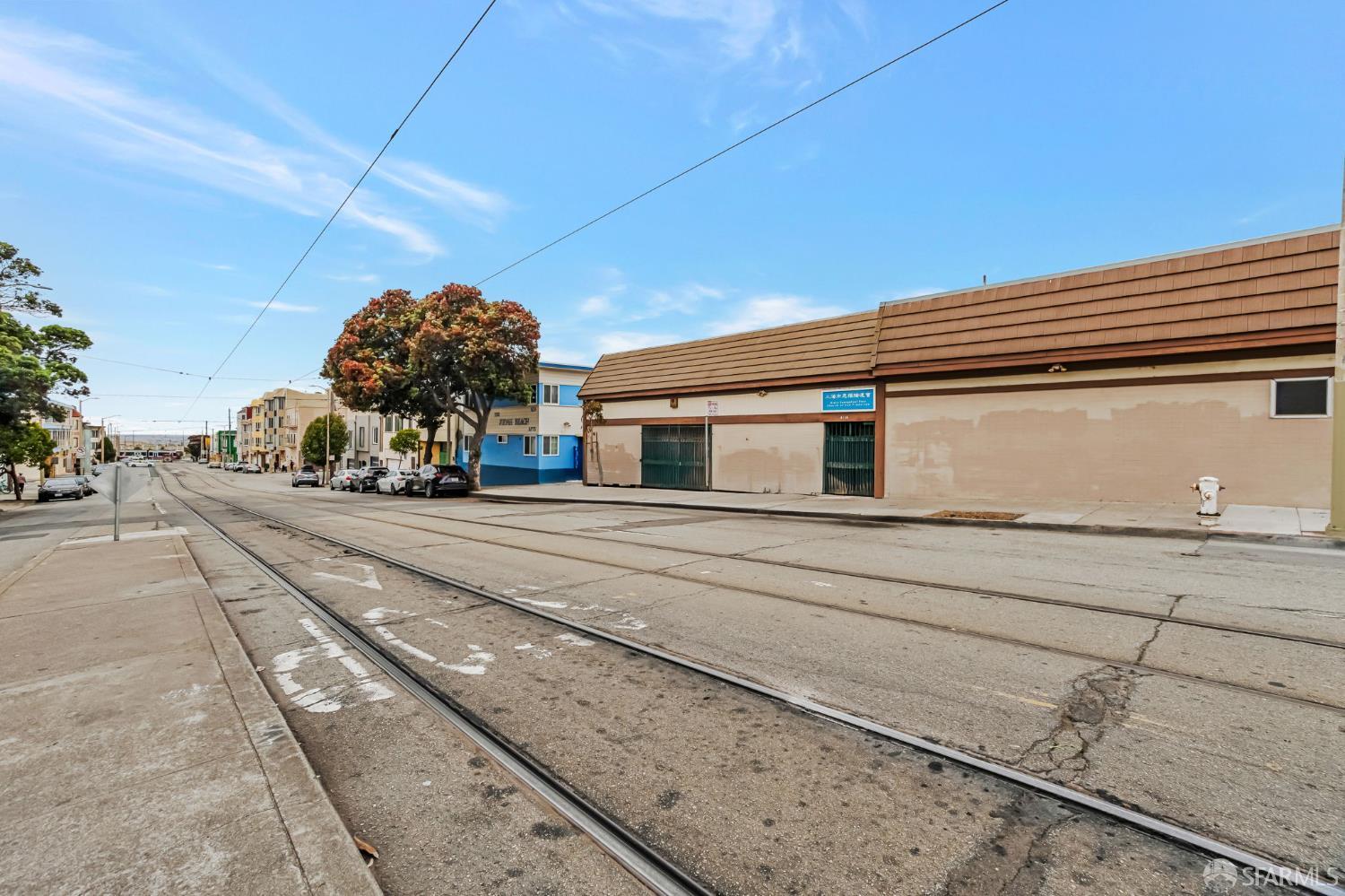 Detail Gallery Image 4 of 29 For 4110 Judah St, San Francisco,  CA 94122 - – Beds | – Baths