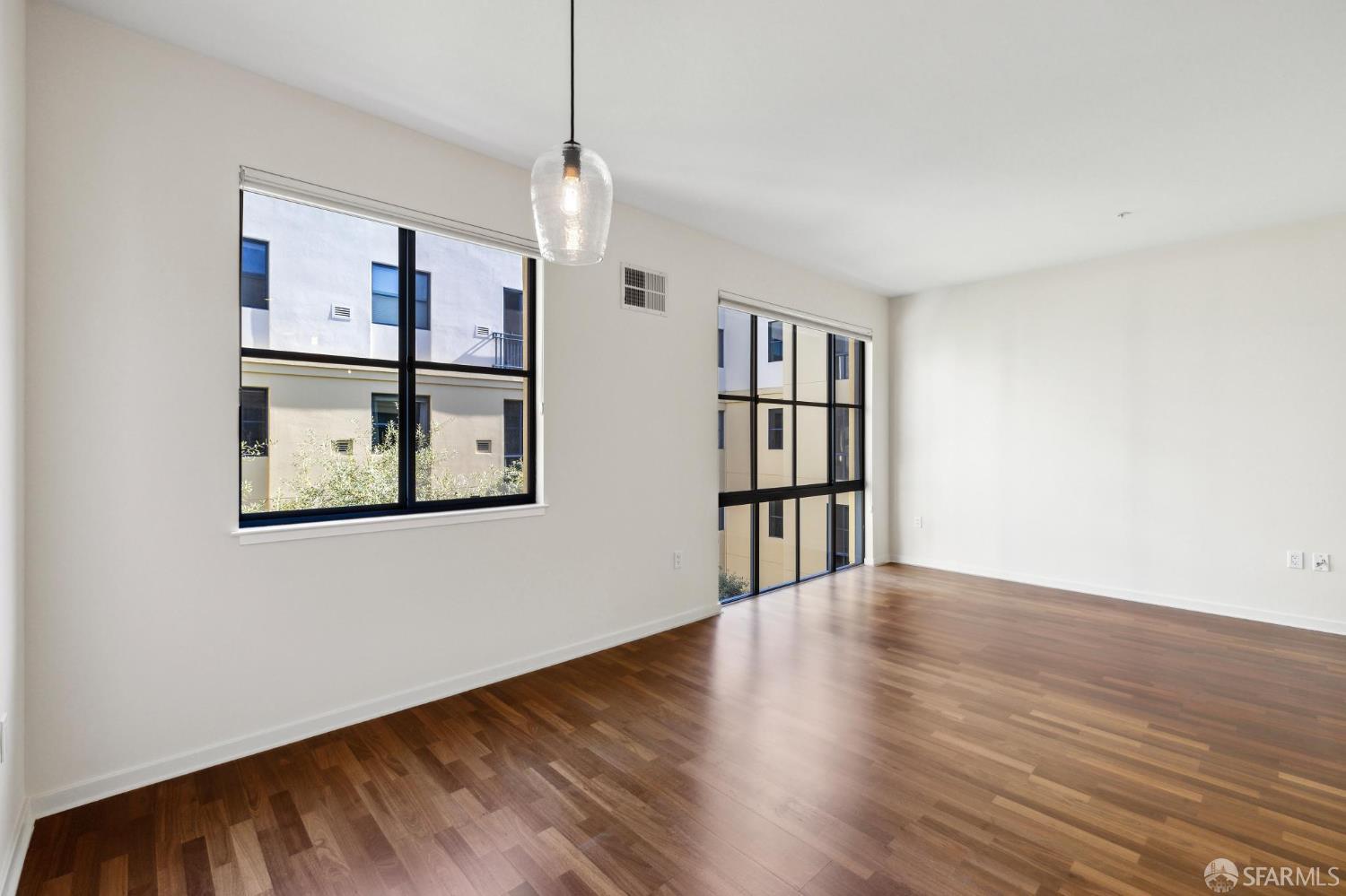 Detail Gallery Image 10 of 47 For 88 Townsend St #326,  San Francisco,  CA 94107 - 1 Beds | 1 Baths
