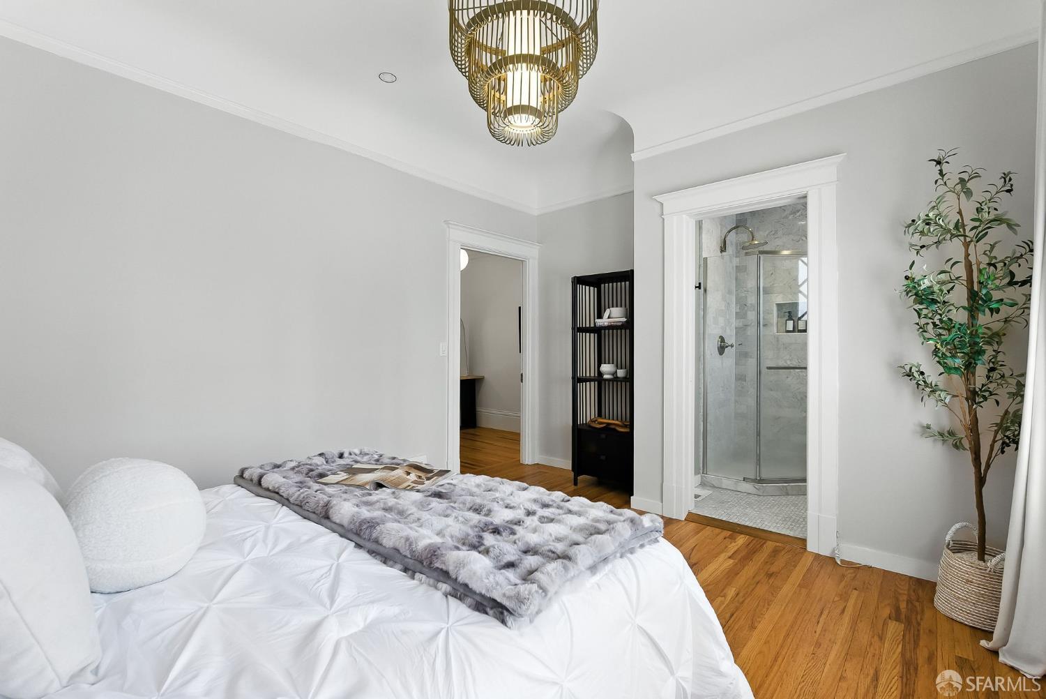 Detail Gallery Image 19 of 33 For 66 Pleasant St, San Francisco,  CA 94108 - 2 Beds | 2 Baths
