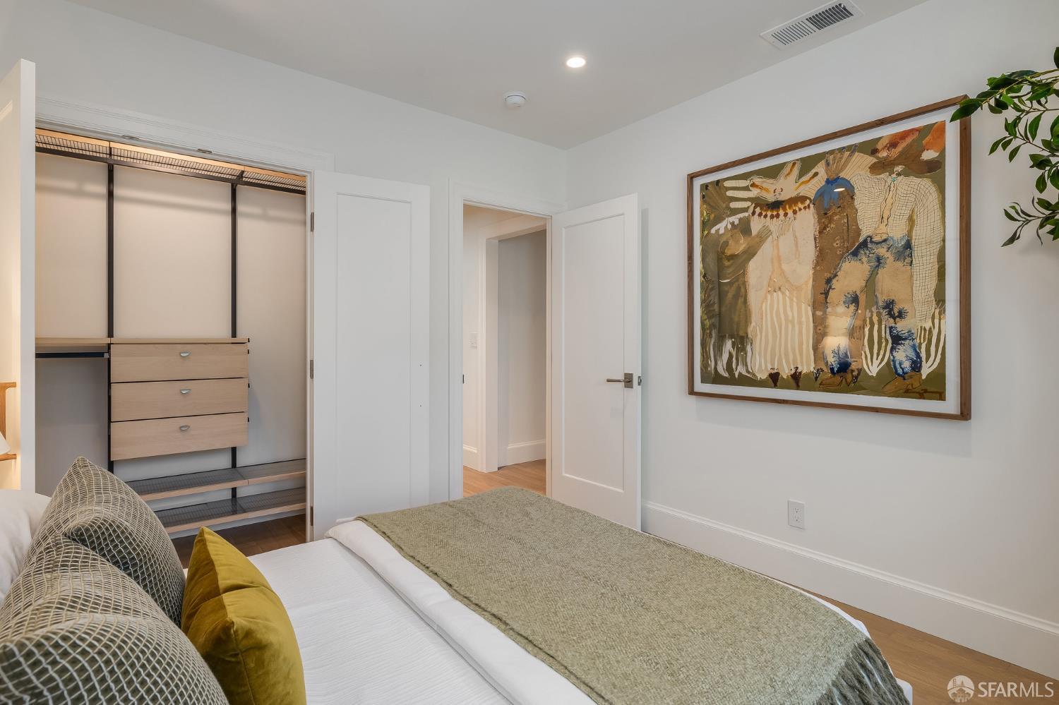 Detail Gallery Image 21 of 55 For 3325 Pierce St, San Francisco,  CA 94123 - 3 Beds | 3 Baths