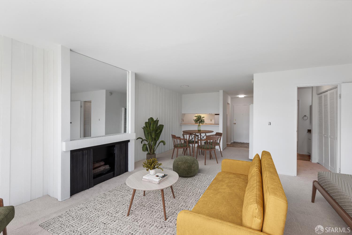 Photo #4: 425061767 Listing 