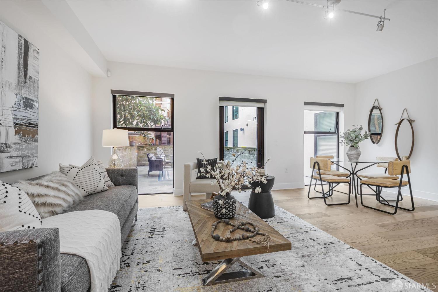 Detail Gallery Image 19 of 46 For 1080 Sutter St #202,  San Francisco,  CA 94109 - 2 Beds | 2 Baths