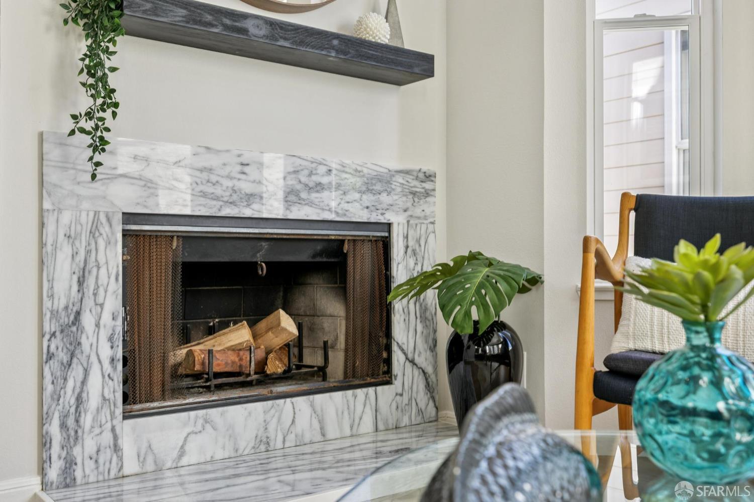 Detail Gallery Image 10 of 33 For 370 Waller St #3,  San Francisco,  CA 94117 - 2 Beds | 2/1 Baths
