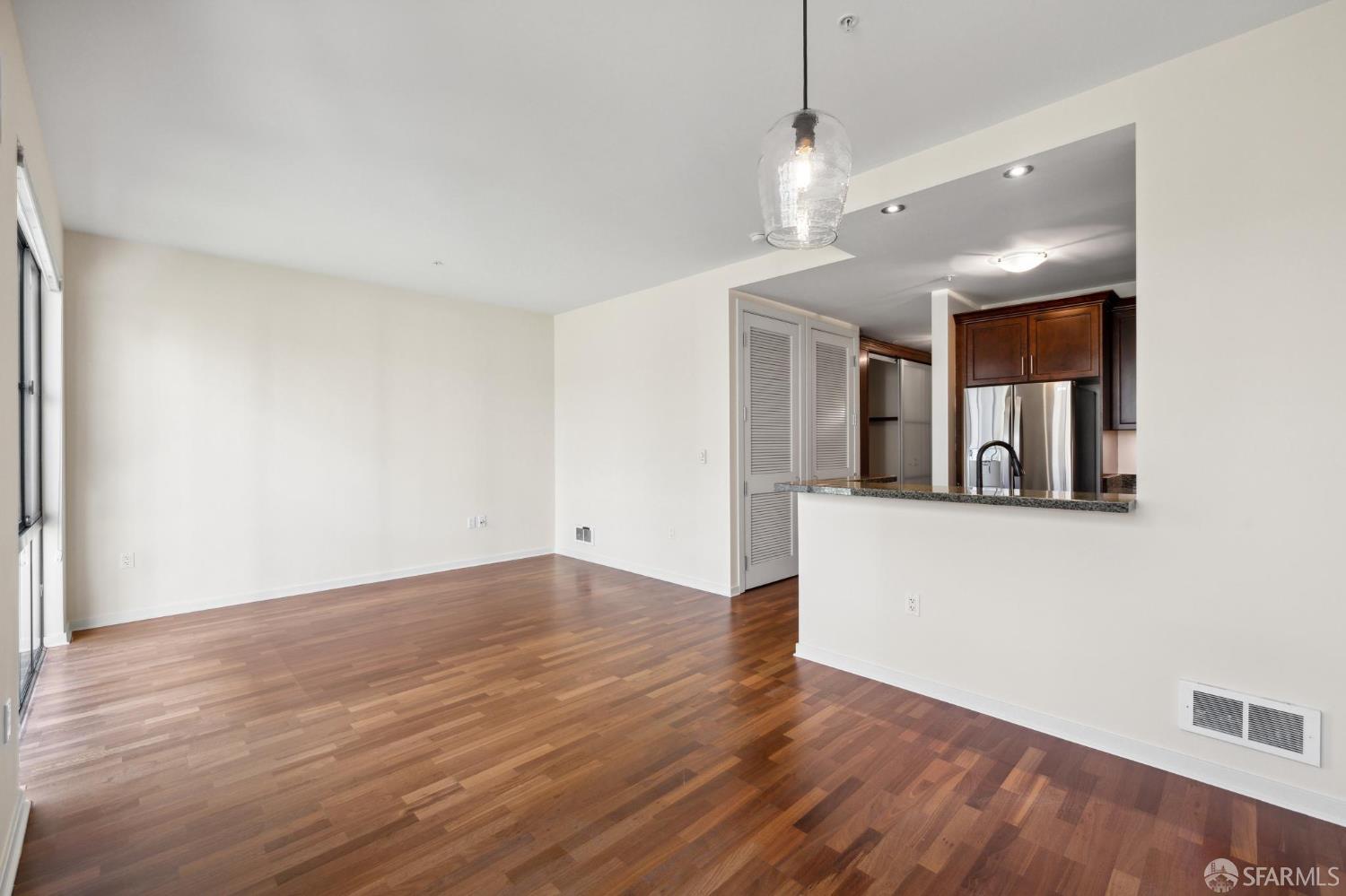 Detail Gallery Image 11 of 47 For 88 Townsend St #326,  San Francisco,  CA 94107 - 1 Beds | 1 Baths