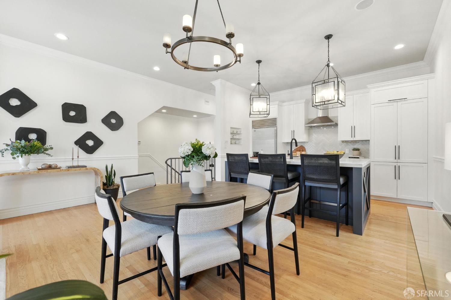Photo #5: 425063247 Listing 