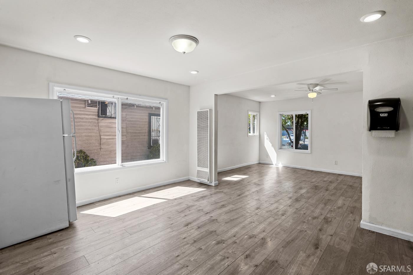 Detail Gallery Image 10 of 36 For 784 S 11th St, San Jose,  CA 95112 - – Beds | – Baths