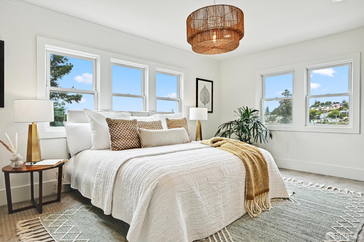 Detail Gallery Image 25 of 42 For 5065 Fairfax Ave, Oakland,  CA 94601 - 3 Beds | 2 Baths