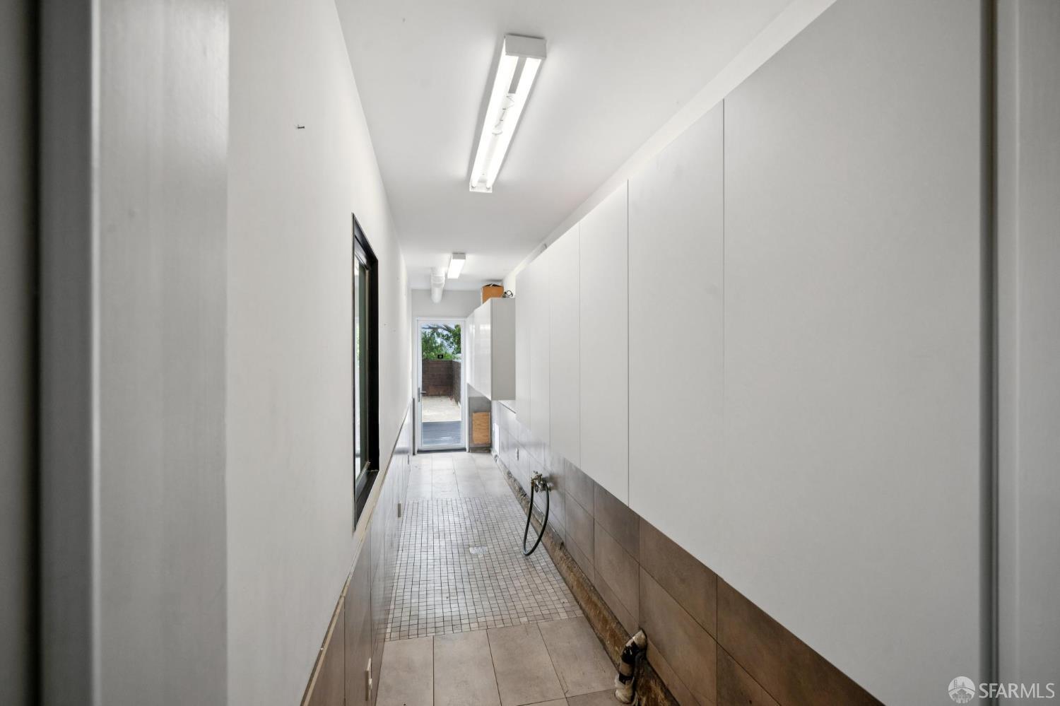 Detail Gallery Image 19 of 22 For 363 Monticello St, San Francisco,  CA 94132 - 2 Beds | 1 Baths