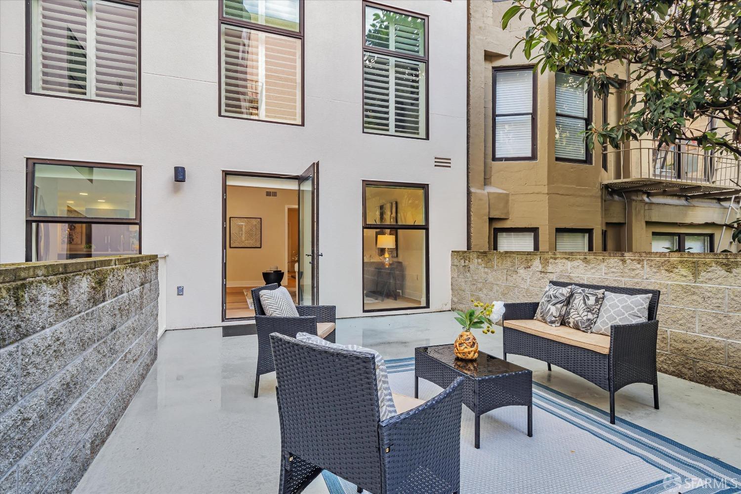 Detail Gallery Image 33 of 46 For 1080 Sutter St #202,  San Francisco,  CA 94109 - 2 Beds | 2 Baths