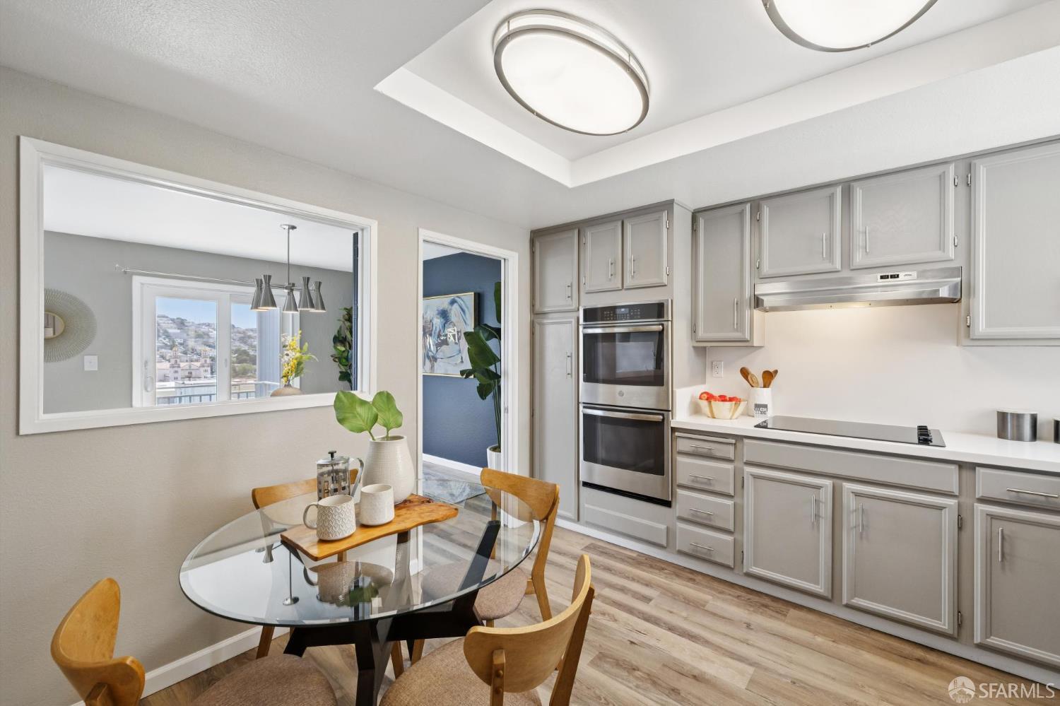 Detail Gallery Image 19 of 37 For 135 Dorado Ter, San Francisco,  CA 94112 - 3 Beds | 2 Baths