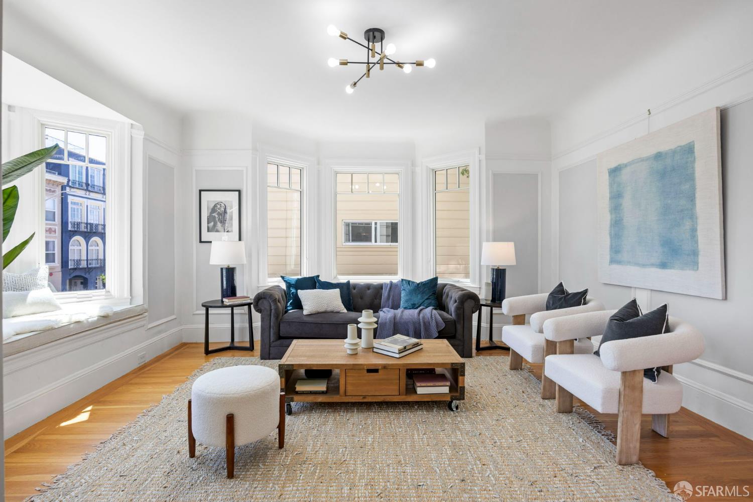 Detail Gallery Image 3 of 29 For 1500 Francisco St #3,  San Francisco,  CA 94123 - 1 Beds | 1 Baths