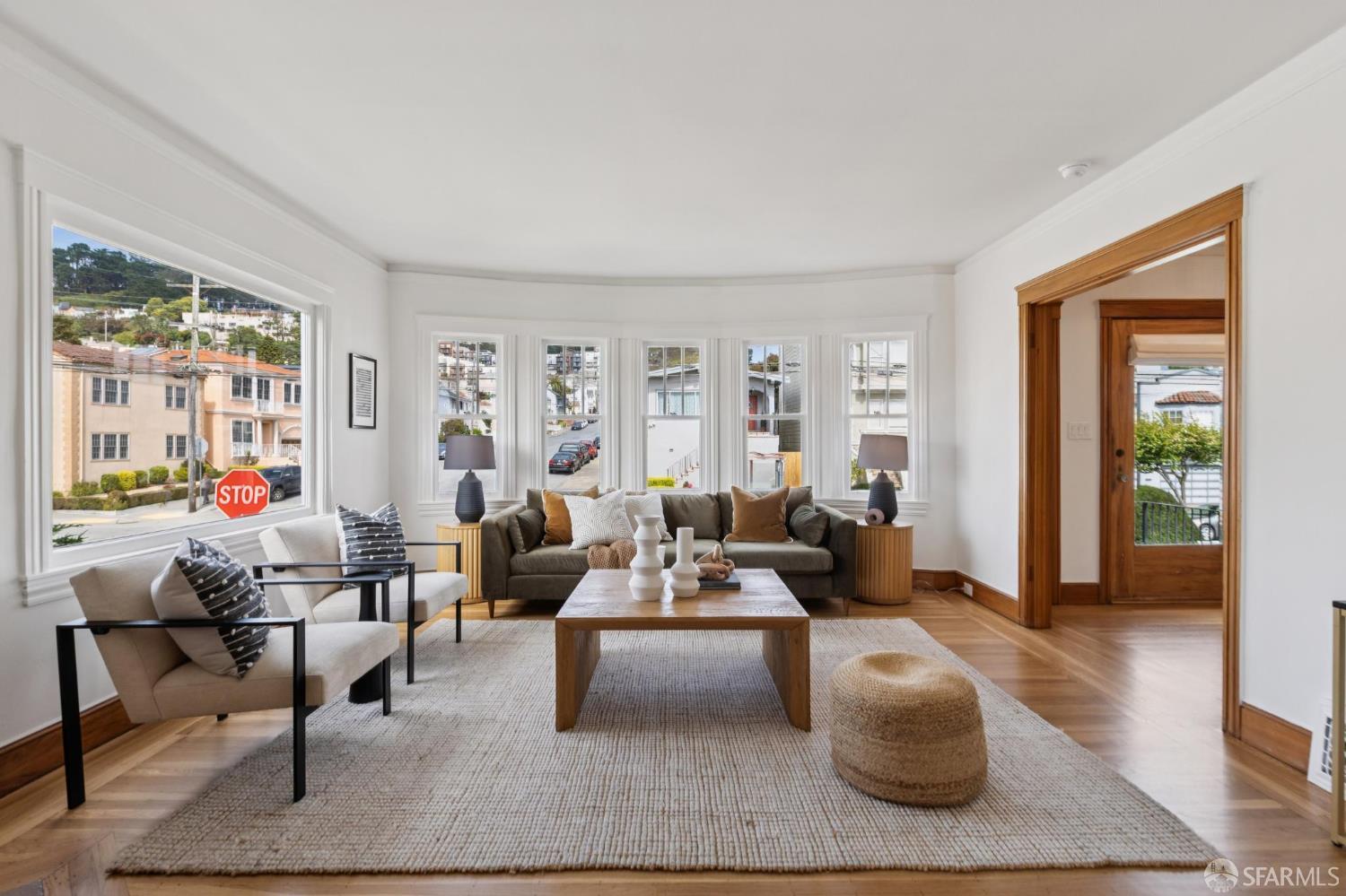Detail Gallery Image 19 of 94 For 2201 17th Ave, San Francisco,  CA 94116 - 4 Beds | 1/1 Baths