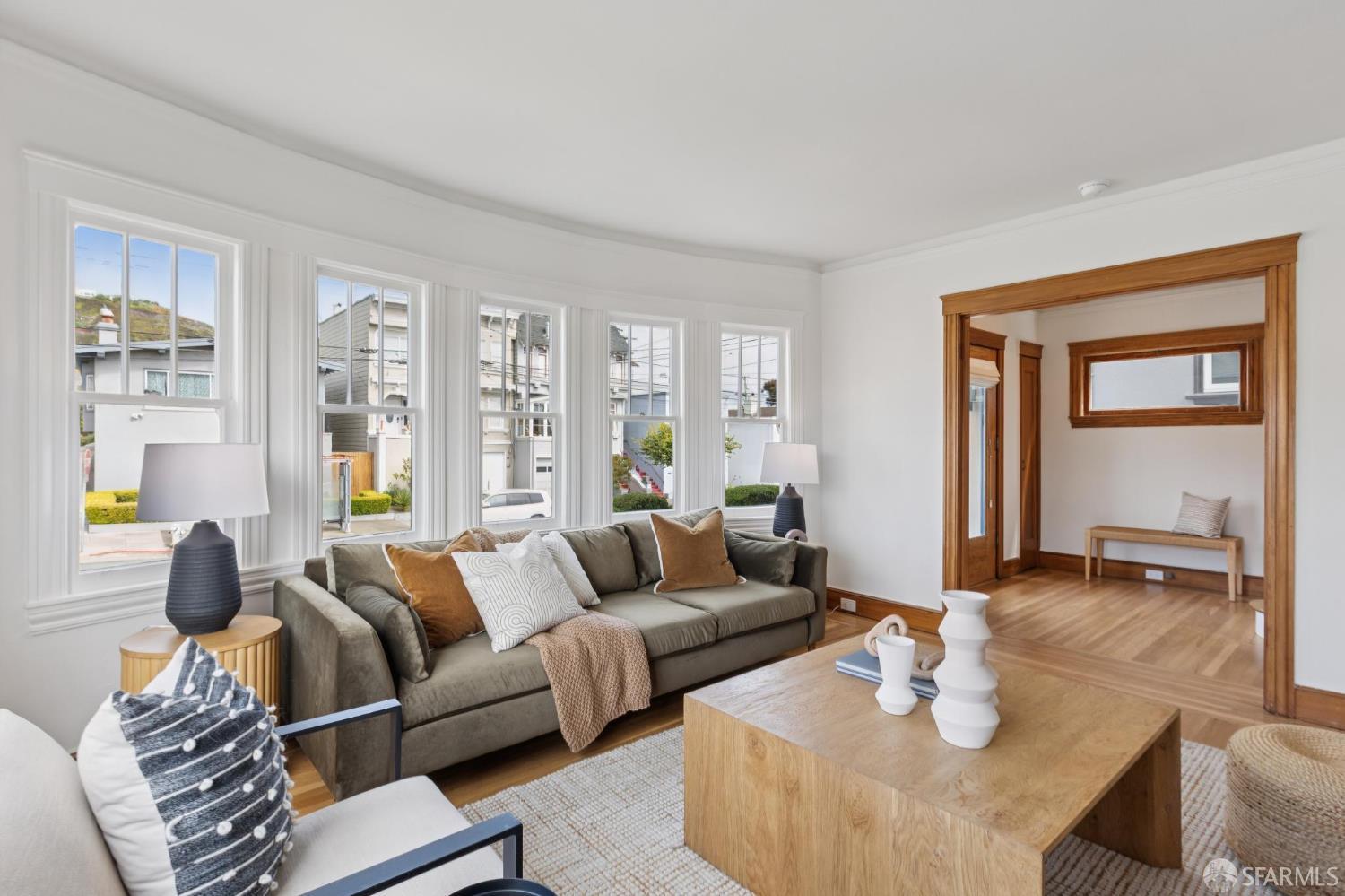 Detail Gallery Image 20 of 94 For 2201 17th Ave, San Francisco,  CA 94116 - 4 Beds | 1/1 Baths