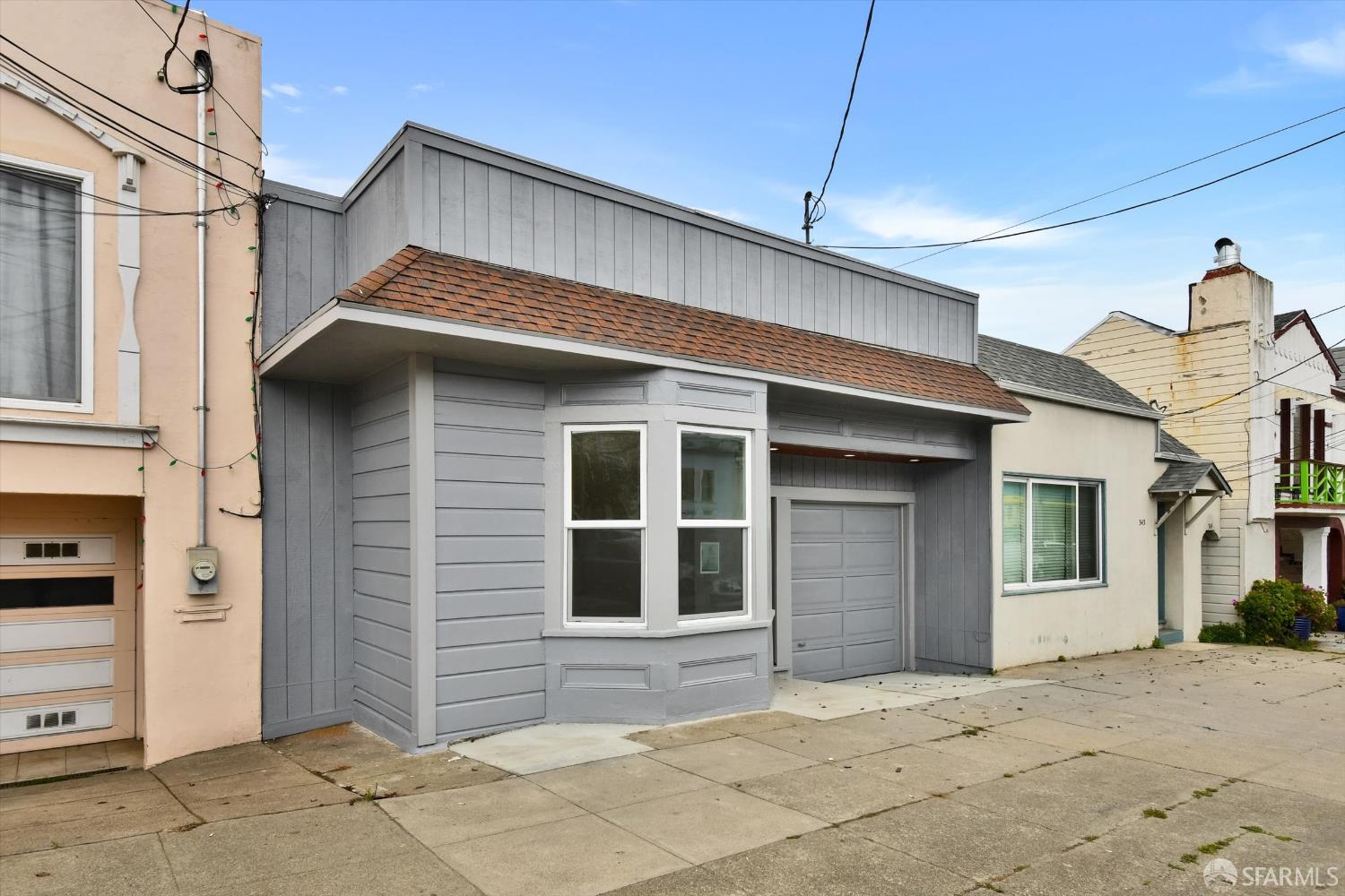 Detail Gallery Image 7 of 25 For 337 Jules Ave, San Francisco,  CA 94112 - 2 Beds | 1 Baths