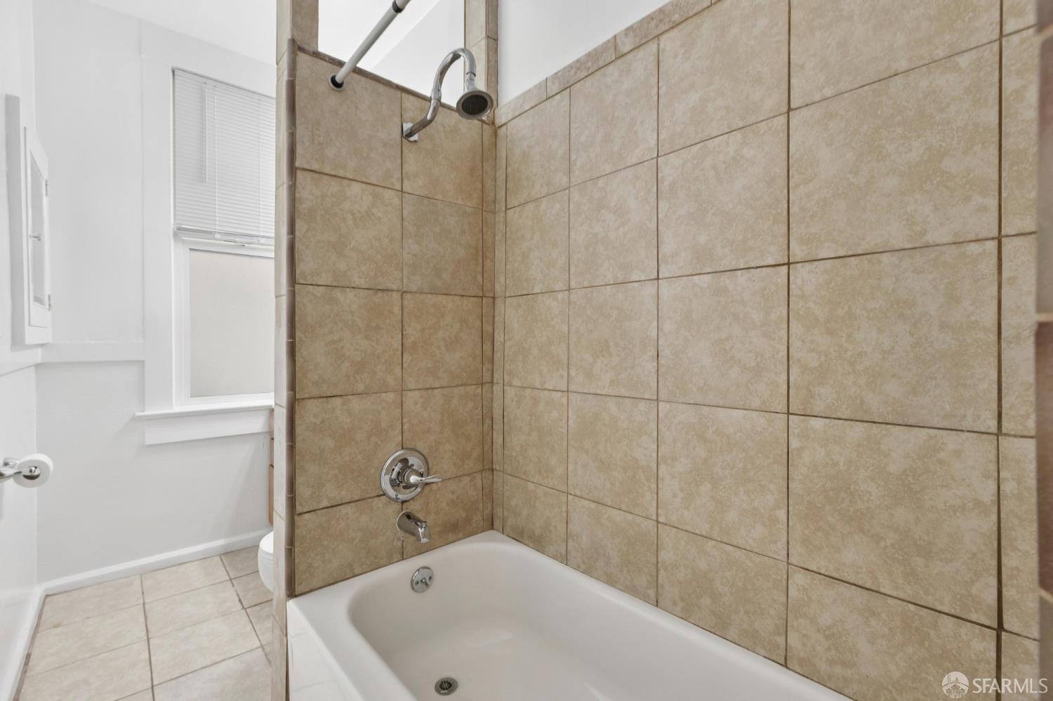 Detail Gallery Image 16 of 38 For 2663 California St, San Francisco,  CA 94115 - – Beds | – Baths