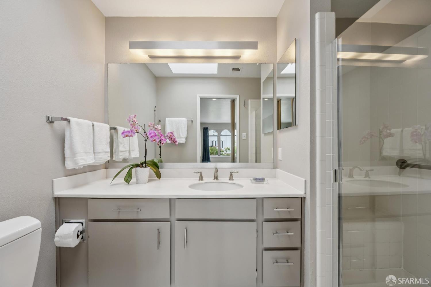 Detail Gallery Image 25 of 37 For 135 Dorado Ter, San Francisco,  CA 94112 - 3 Beds | 2 Baths