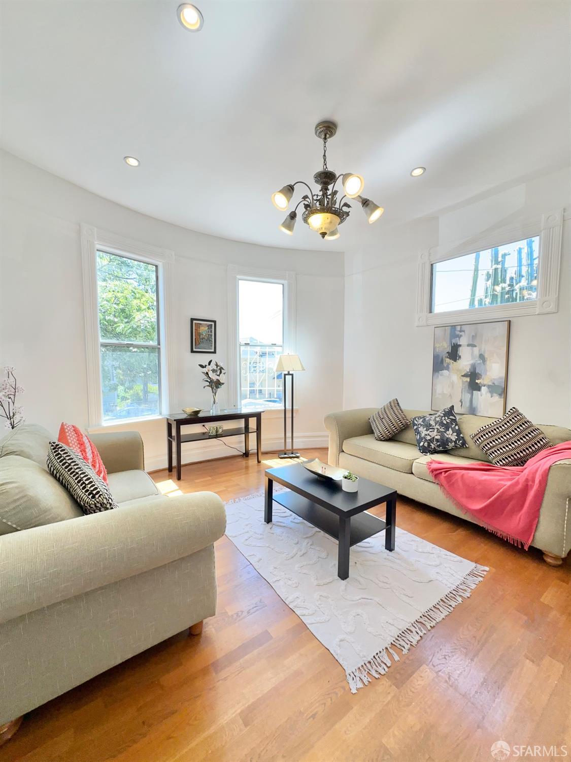 Detail Gallery Image 9 of 80 For 2227 25th Ave, Oakland,  CA 94601 - 2 Beds | 3 Baths