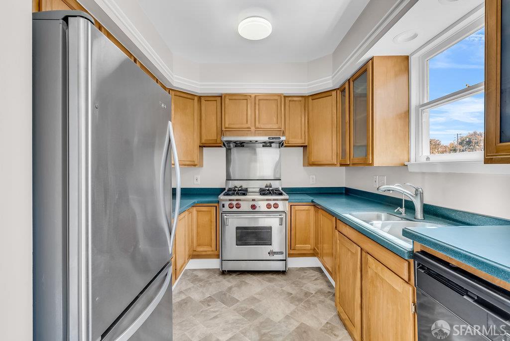 Detail Gallery Image 20 of 61 For 541 Everett St, El Cerrito,  CA 94530 - 3 Beds | 1 Baths