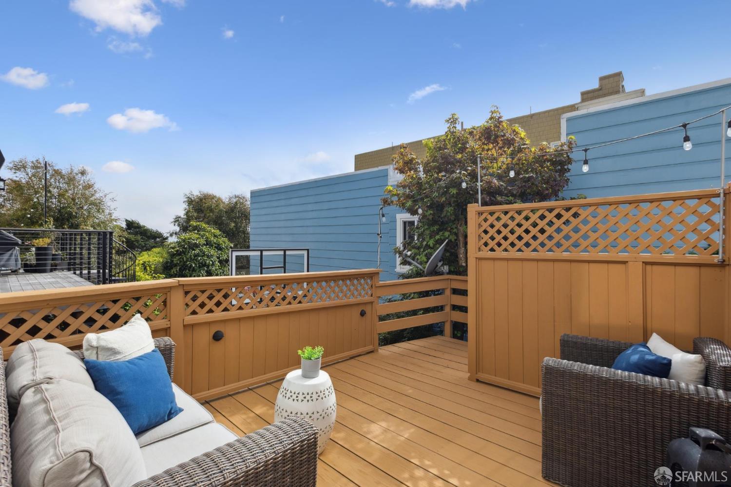 Detail Gallery Image 91 of 94 For 2201 17th Ave, San Francisco,  CA 94116 - 4 Beds | 1/1 Baths