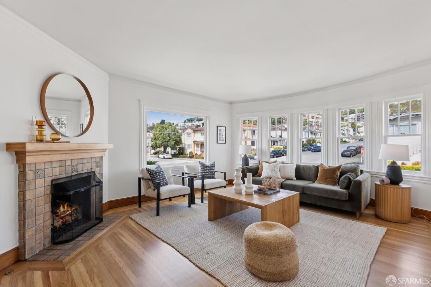 Detail Gallery Image 16 of 94 For 2201 17th Ave, San Francisco,  CA 94116 - 4 Beds | 1/1 Baths