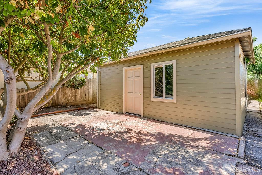 Detail Gallery Image 55 of 61 For 541 Everett St, El Cerrito,  CA 94530 - 3 Beds | 1 Baths