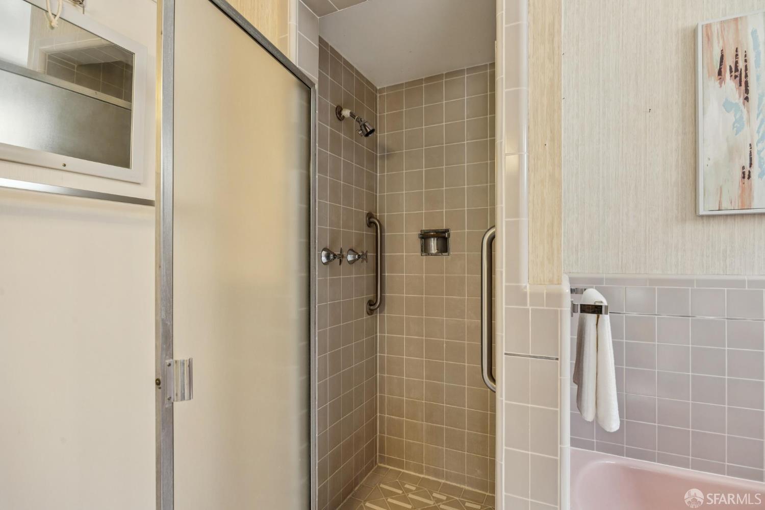 Detail Gallery Image 34 of 52 For 848 Southgate Ave, Daly City,  CA 94015 - 2 Beds | 2 Baths