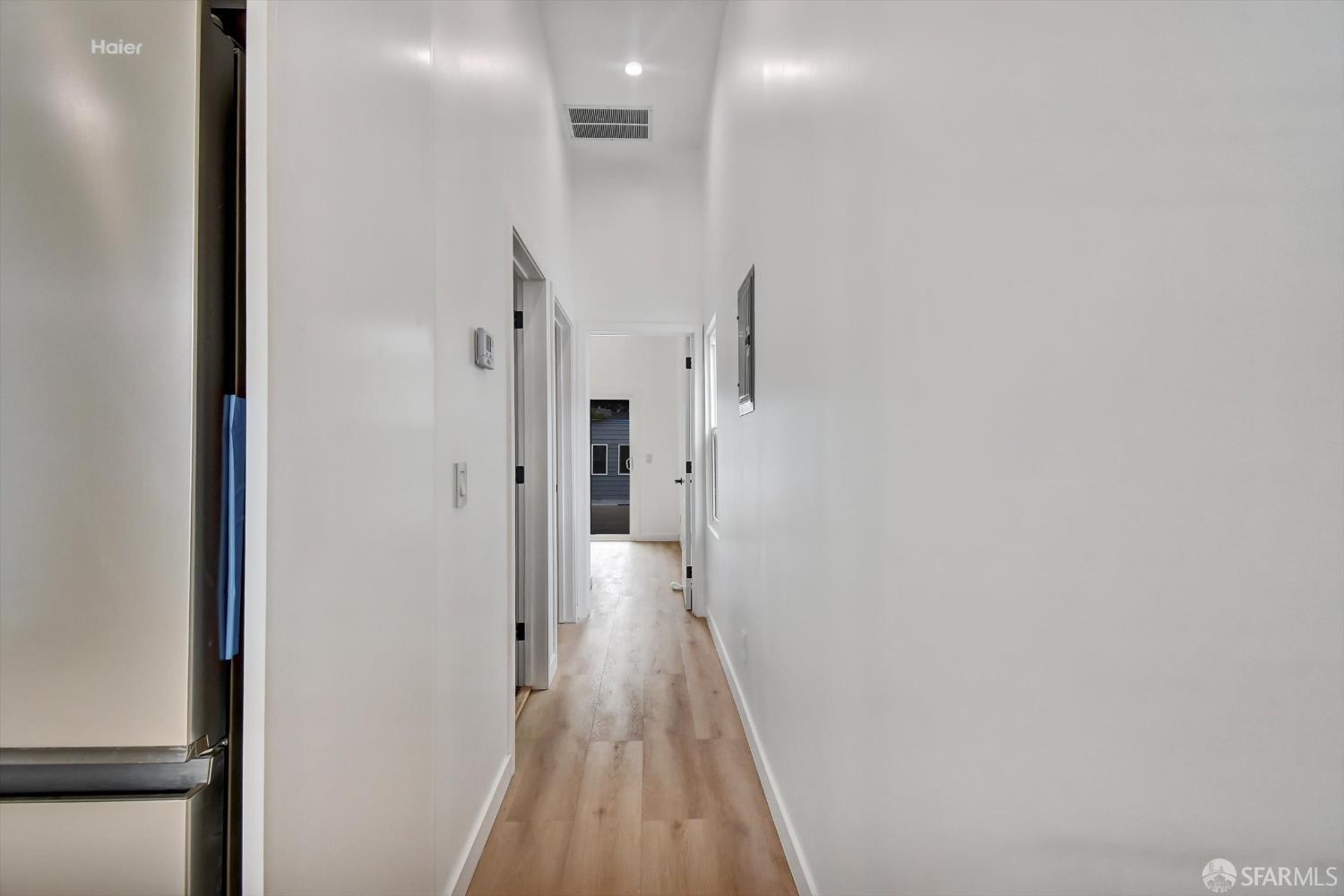 Detail Gallery Image 16 of 25 For 337 Jules Ave, San Francisco,  CA 94112 - 2 Beds | 1 Baths