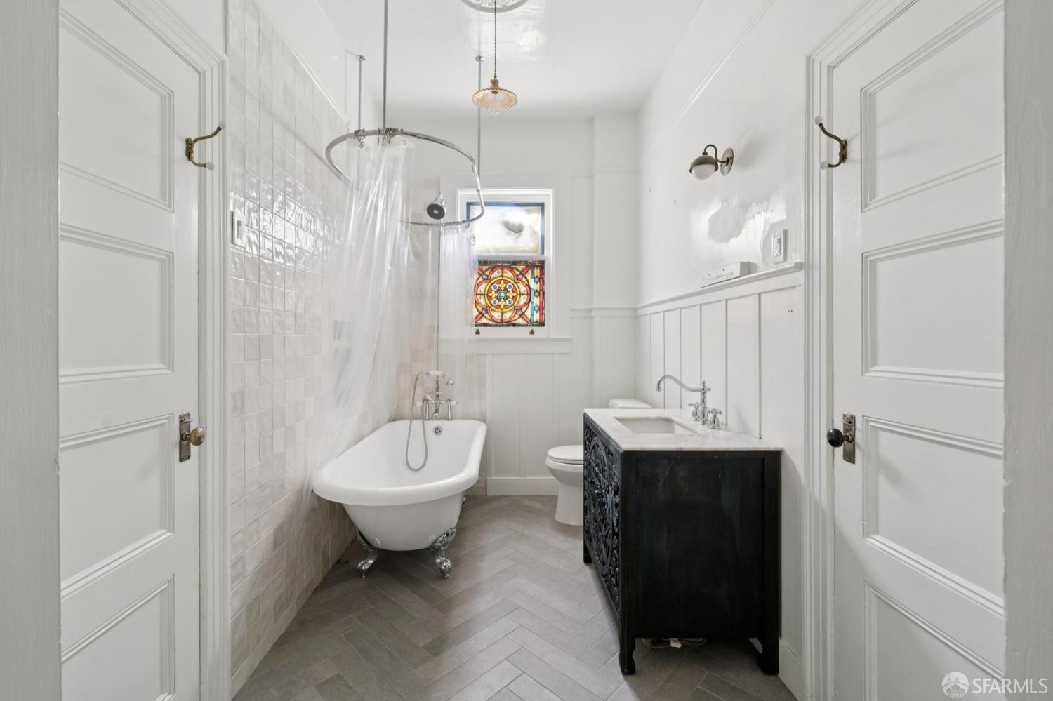 Detail Gallery Image 28 of 36 For 1461 Page St, San Francisco,  CA 94117 - 6 Beds | 2/2 Baths