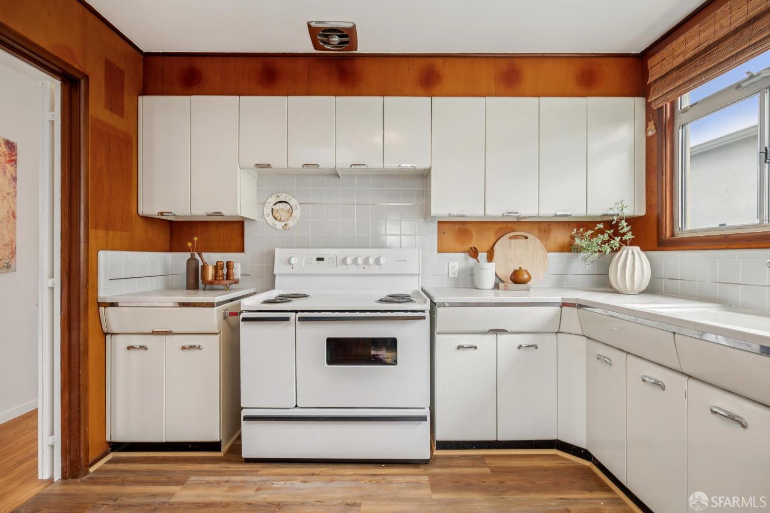 Detail Gallery Image 24 of 52 For 848 Southgate Ave, Daly City,  CA 94015 - 2 Beds | 2 Baths