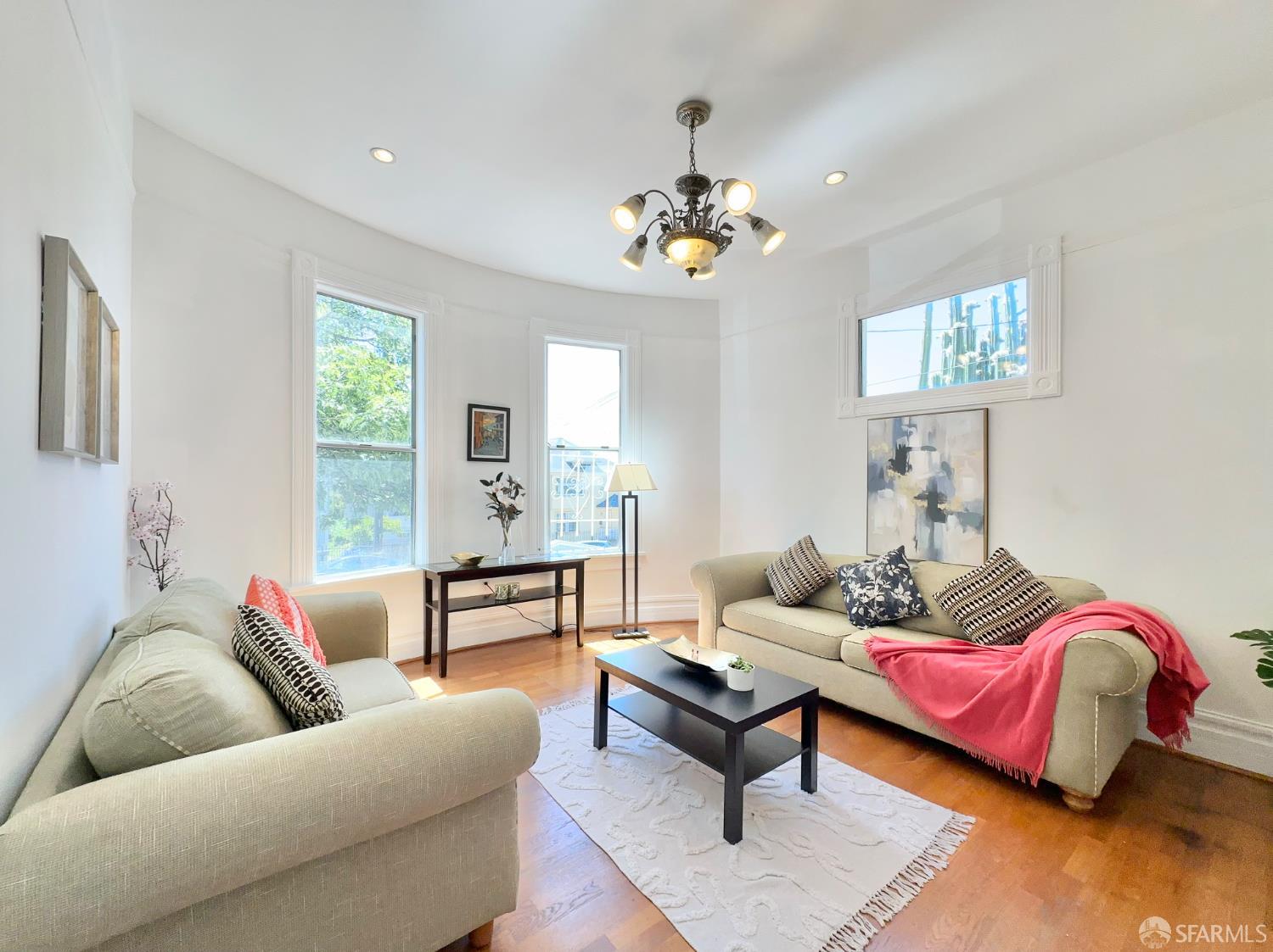 Detail Gallery Image 11 of 80 For 2227 25th Ave, Oakland,  CA 94601 - 2 Beds | 3 Baths