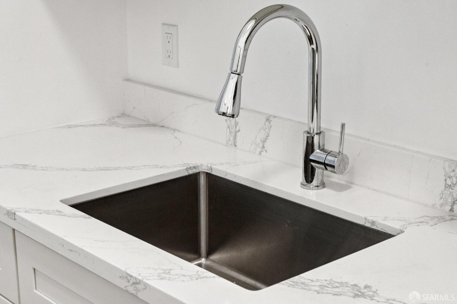 Detail Gallery Image 13 of 38 For 2663 California St, San Francisco,  CA 94115 - – Beds | – Baths