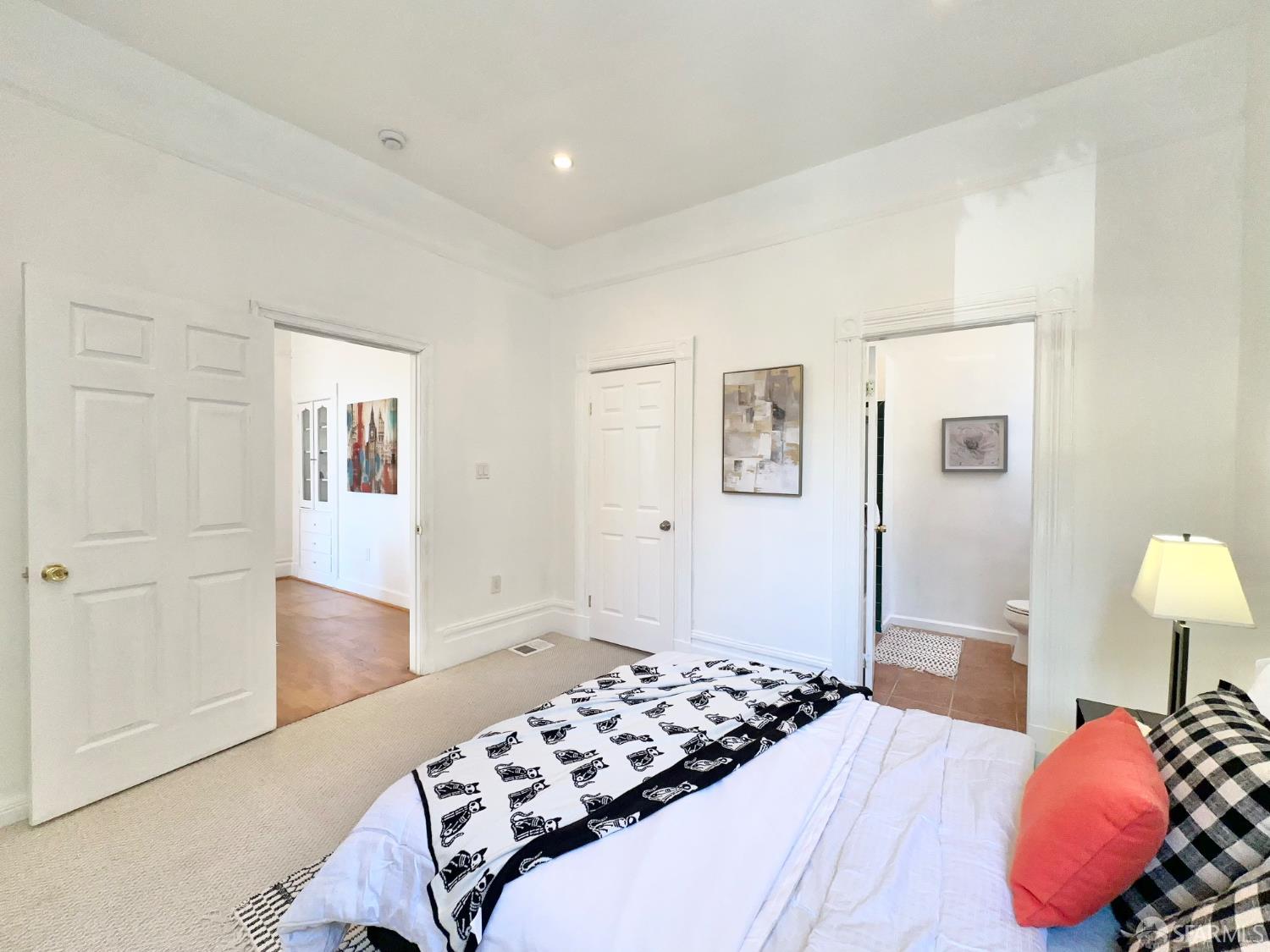 Detail Gallery Image 34 of 80 For 2227 25th Ave, Oakland,  CA 94601 - 2 Beds | 3 Baths