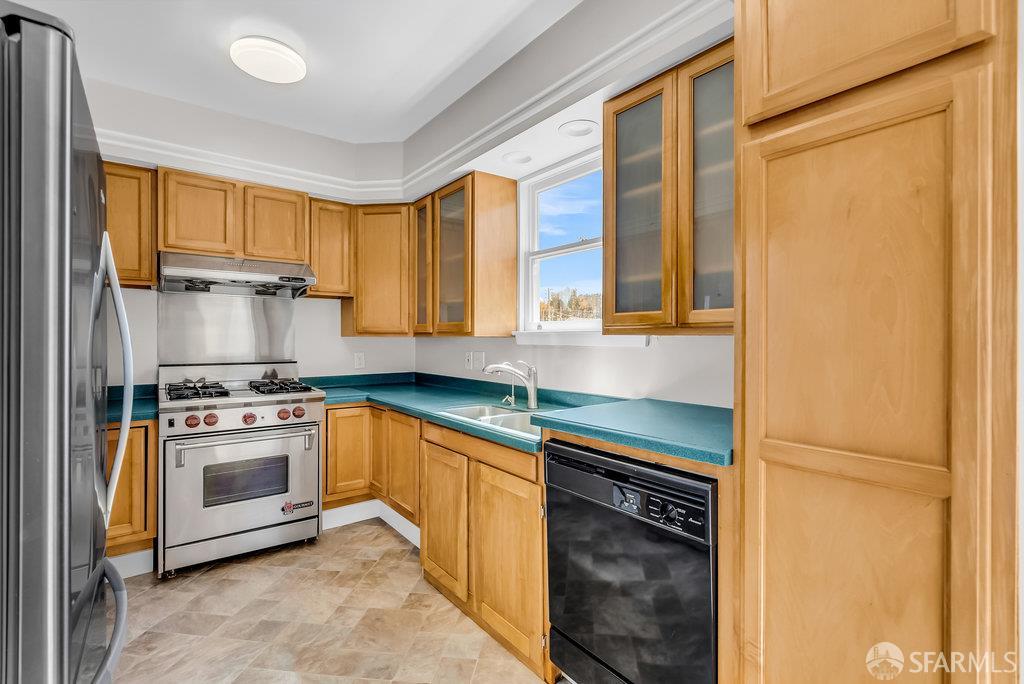 Detail Gallery Image 19 of 61 For 541 Everett St, El Cerrito,  CA 94530 - 3 Beds | 1 Baths