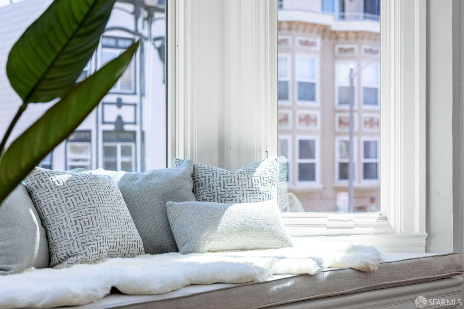 Detail Gallery Image 4 of 29 For 1500 Francisco St #3,  San Francisco,  CA 94123 - 1 Beds | 1 Baths