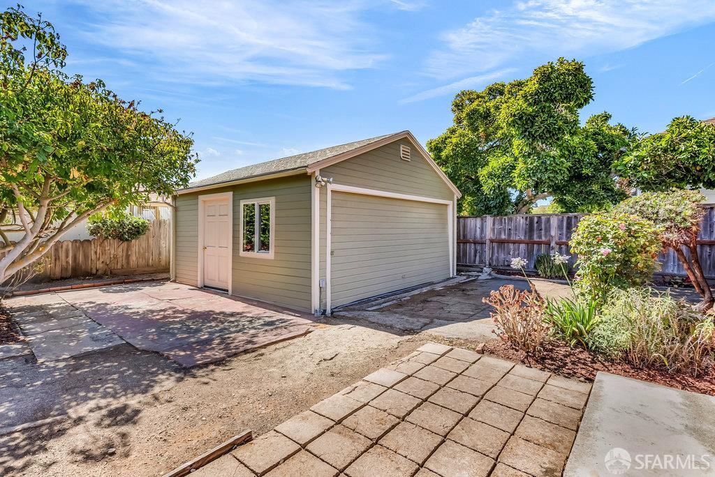 Detail Gallery Image 54 of 61 For 541 Everett St, El Cerrito,  CA 94530 - 3 Beds | 1 Baths