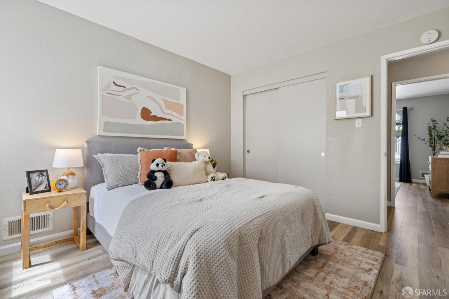 Detail Gallery Image 31 of 37 For 135 Dorado Ter, San Francisco,  CA 94112 - 3 Beds | 2 Baths