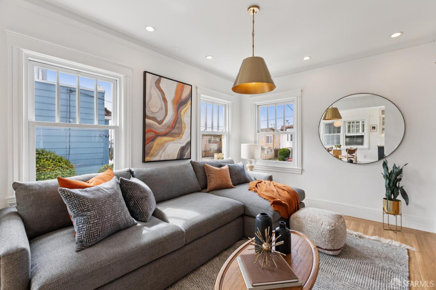 Detail Gallery Image 30 of 94 For 2201 17th Ave, San Francisco,  CA 94116 - 4 Beds | 1/1 Baths