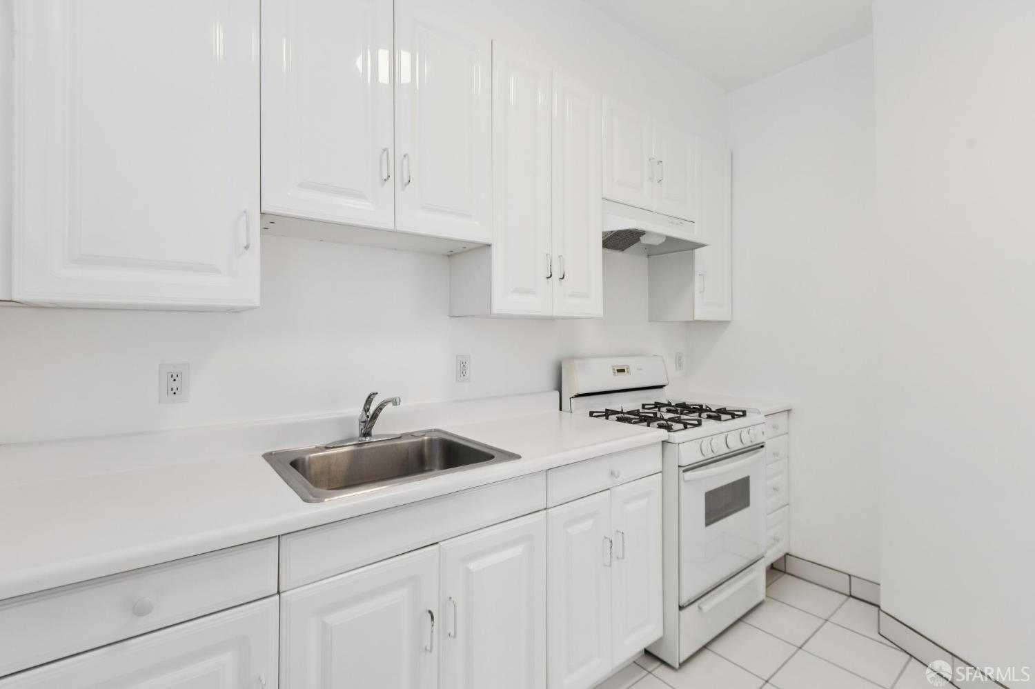 Detail Gallery Image 27 of 38 For 2663 California St, San Francisco,  CA 94115 - – Beds | – Baths
