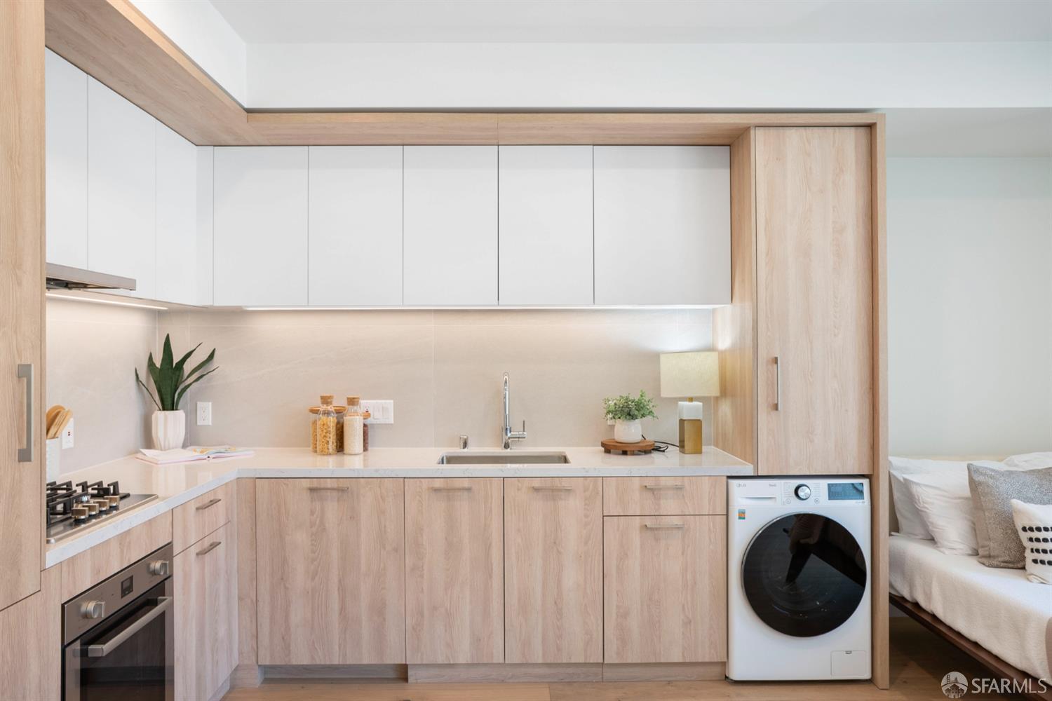 Detail Gallery Image 5 of 16 For 915 North Point St #C3,  San Francisco,  CA 94109 - 0 Beds | 1 Baths