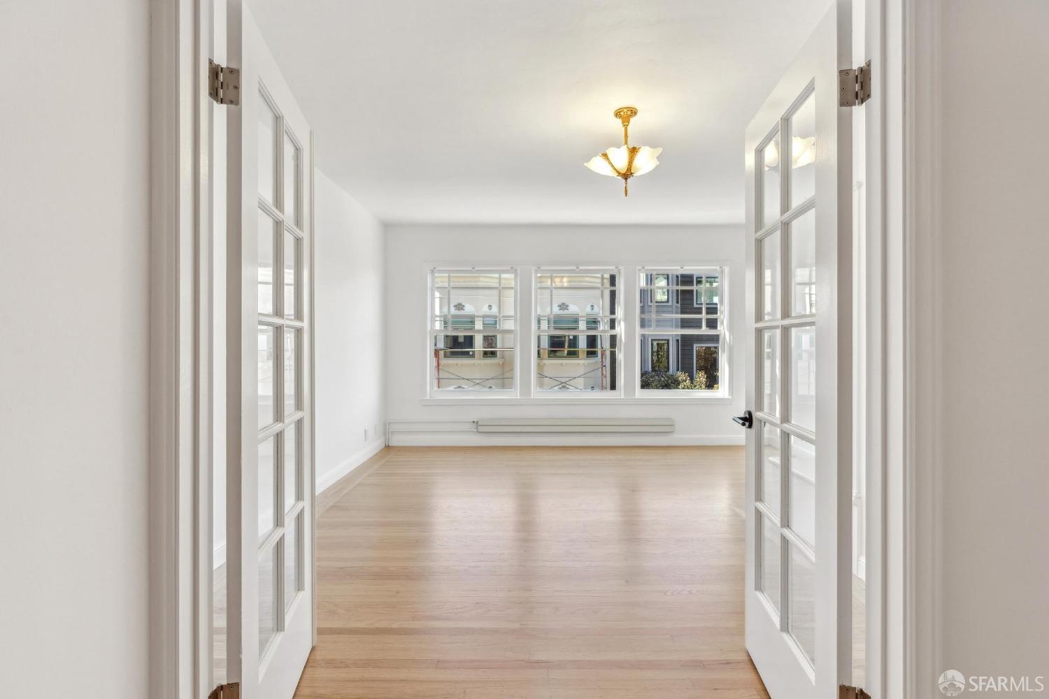 Detail Gallery Image 28 of 56 For 1838 Grant Ave, San Francisco,  CA 94133 - 3 Beds | 2 Baths