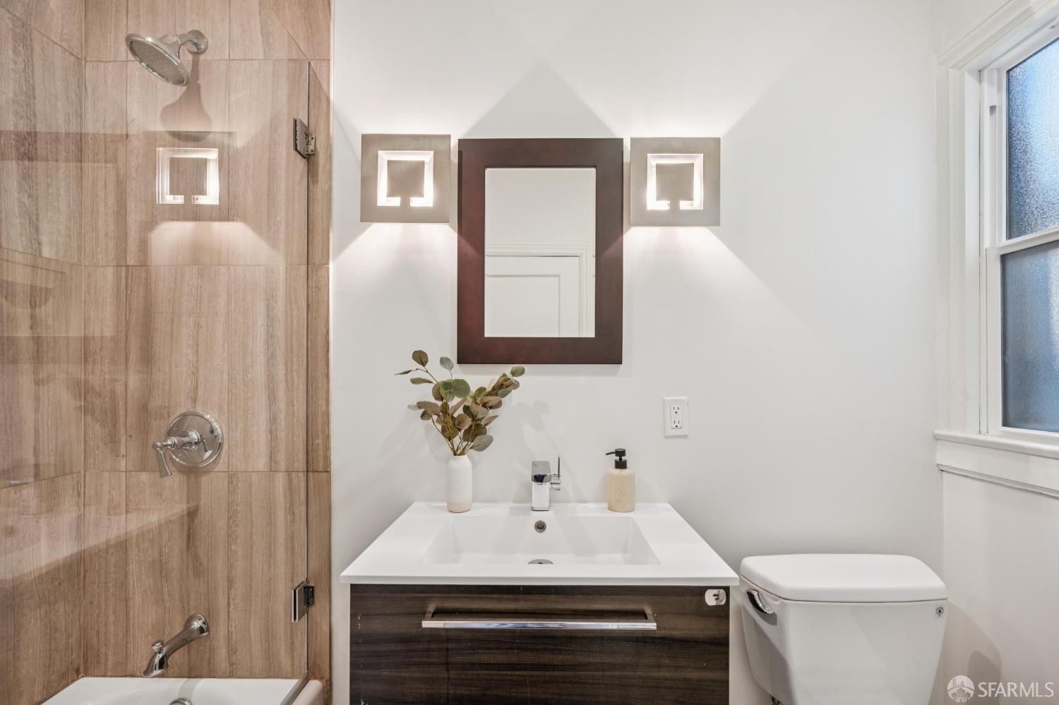 Detail Gallery Image 29 of 39 For 1343 Palou Ave, San Francisco,  CA 94124 - 4 Beds | 3 Baths