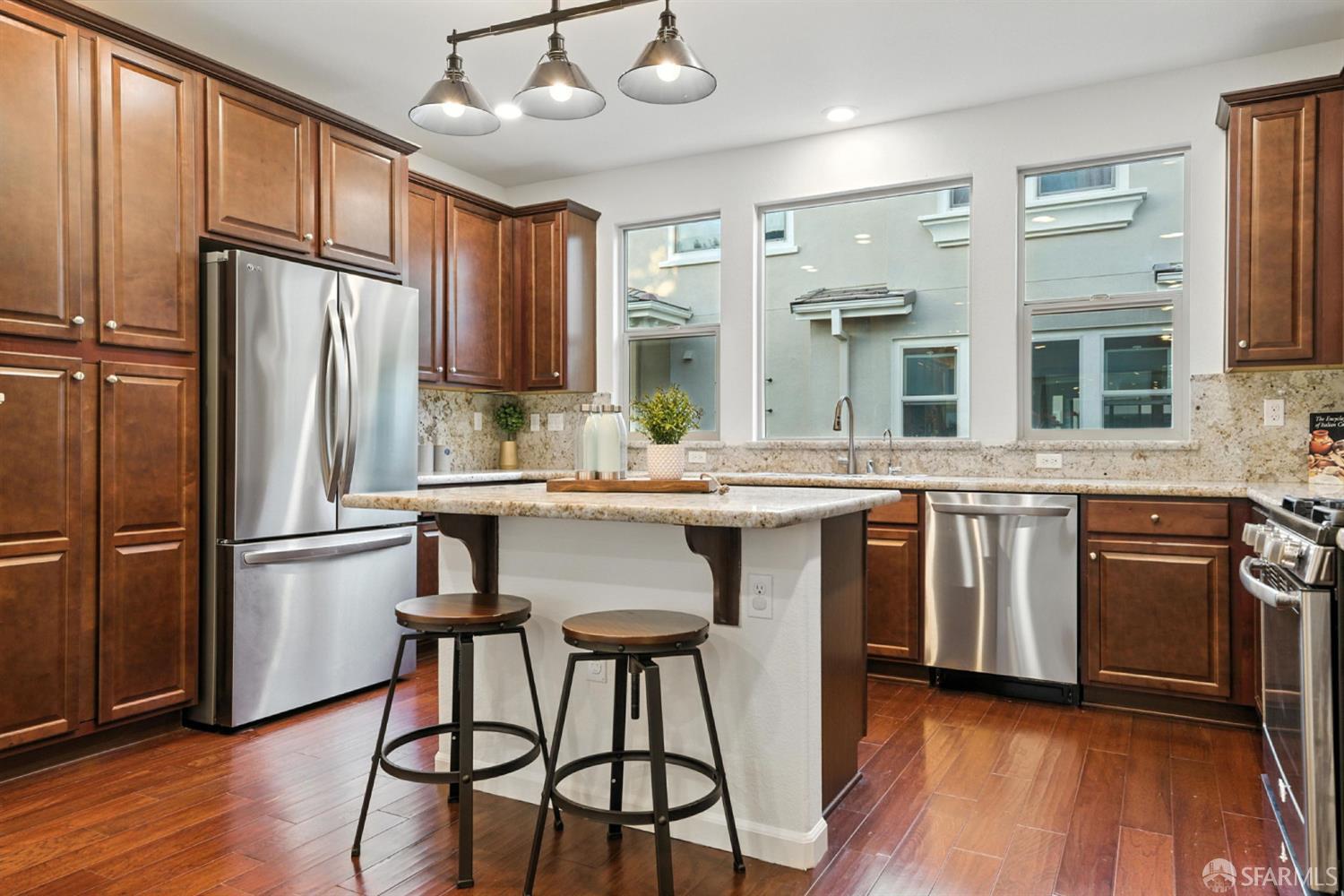Detail Gallery Image 25 of 80 For 2702 Urbino Ct, San Jose,  CA 95111 - 3 Beds | 3/1 Baths