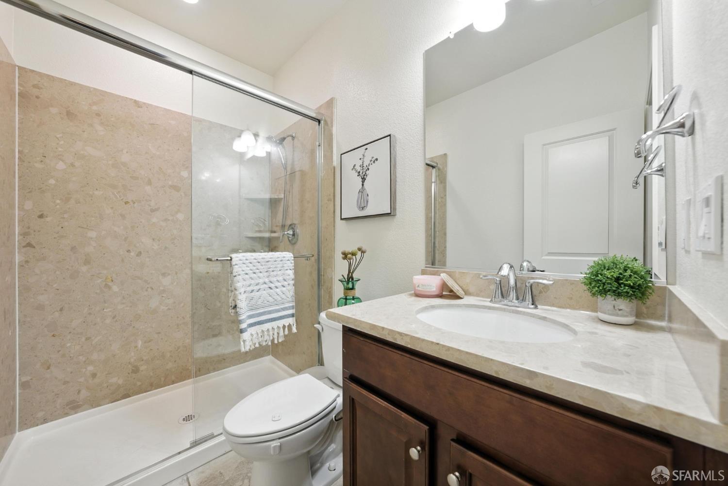 Detail Gallery Image 9 of 80 For 2702 Urbino Ct, San Jose,  CA 95111 - 3 Beds | 3/1 Baths
